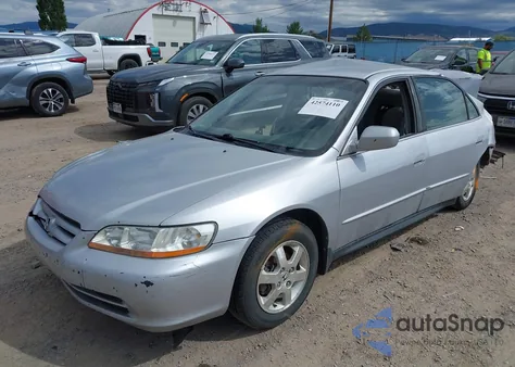 2001 Honda Accord 2.3 Lx z USA, uszkodzony, nr VIN 1HGCG56441A815752